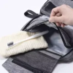 Ανδρικό νεσεσέρ ταξιδιού Trizand σε γκρι χρώμα