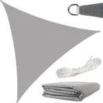 Γκρι τριγωνικό πανί σκίασης Gardlov 3x3x3m SUN SAIL TRIANGLE με κρίκους σε εξωτερικό χώρο